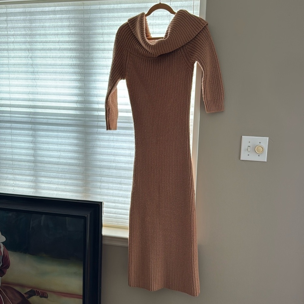 Tularosa peach-tan cable knit cowl neck sweater dress size small